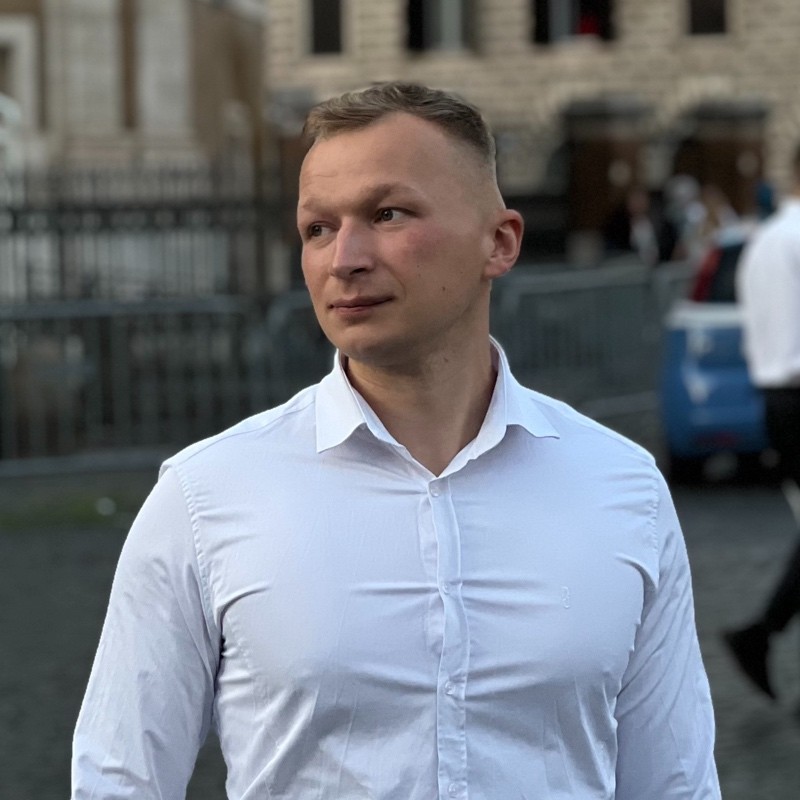 Vasili Makarchuk - CTO и Big Data Engineer, специалист по обработке массивов финансовых данных